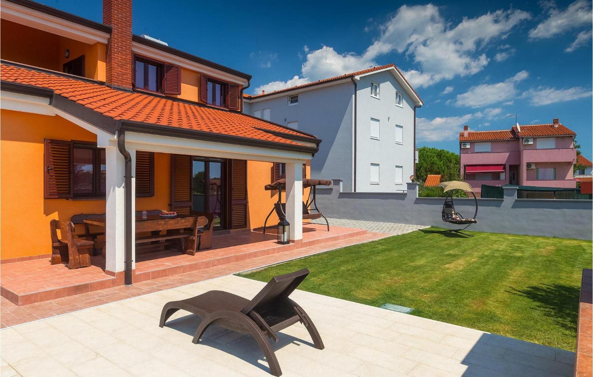 Glory Holiday home