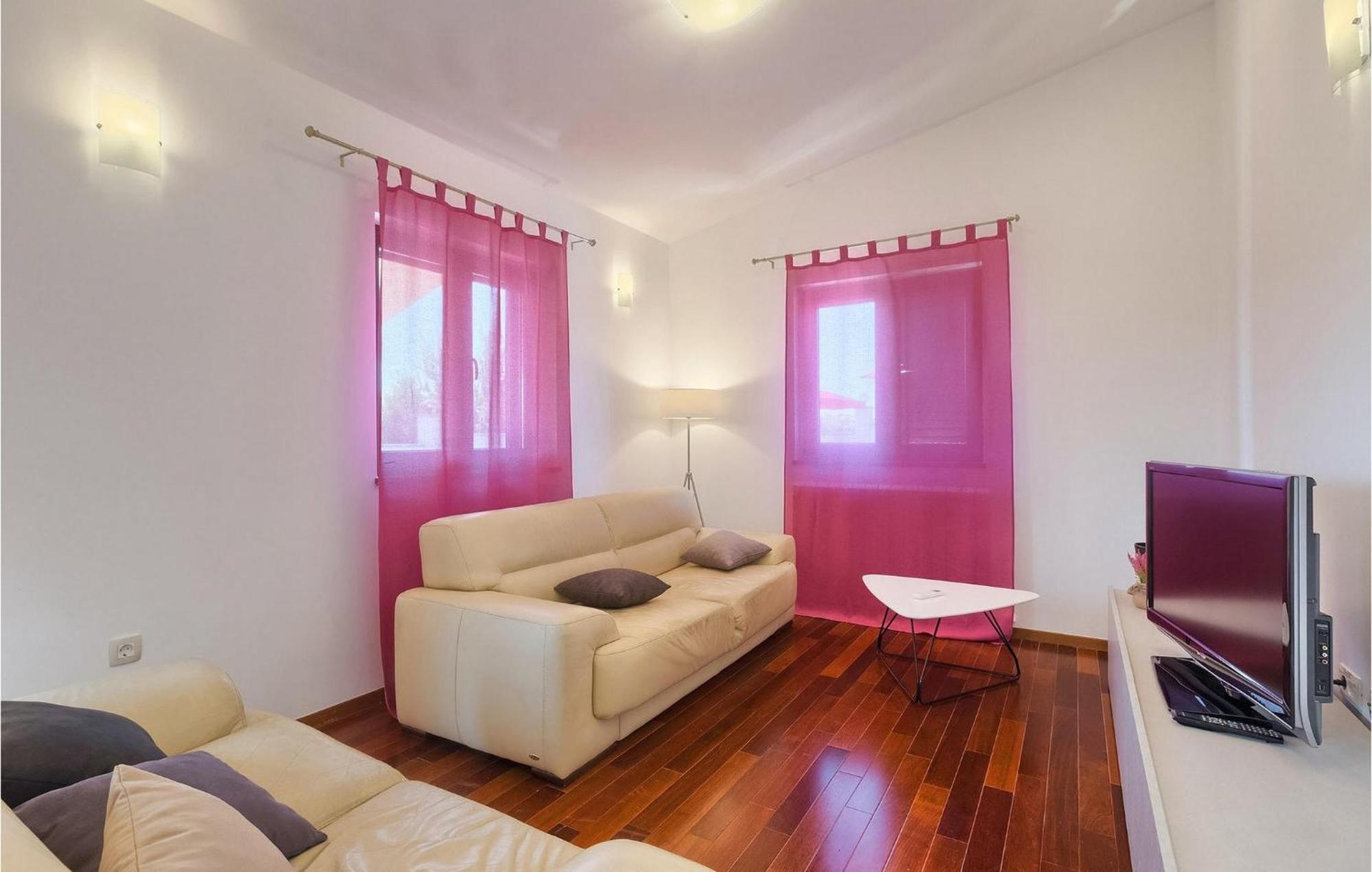Glory Holiday home Pula